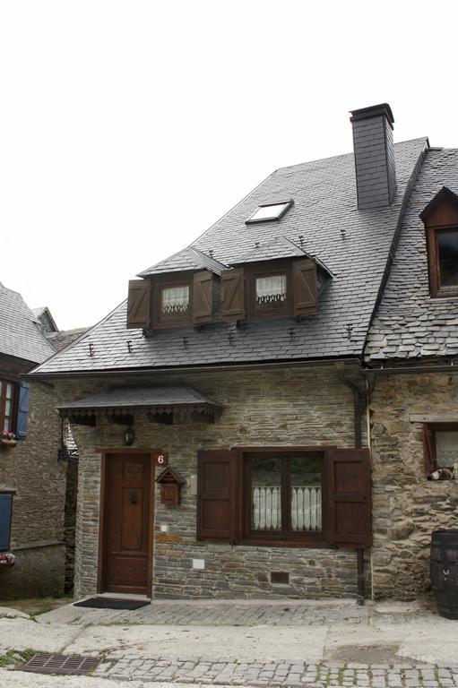 Apartamentos Valle De Aran Mont Buitenkant foto